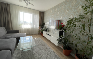 Екатеринбург, ул. Краснолесья,74