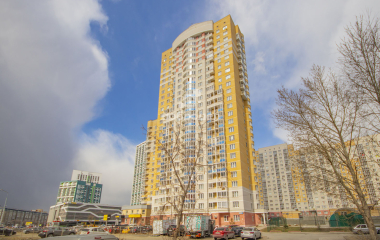 Екатеринбург, ул. Николая Островского,5