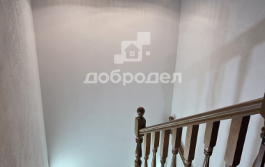 Екатеринбург, ул. Адмирала Ушакова,4