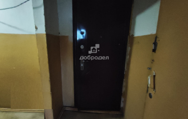 Екатеринбург, ул. 40-летия Комсомола,32/2