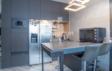 Екатеринбург, ул. Краснолесья,10/5