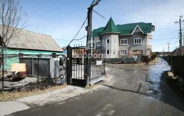 Среднеуральск, проезд. Полевой,1