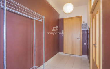 Екатеринбург, пр-кт. Космонавтов,48