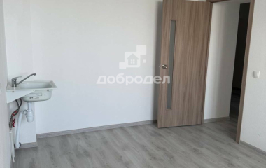 Екатеринбург, ул. Крауля,93