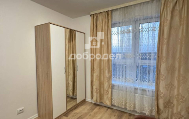 Екатеринбург, ул. Зои Пушкаревой,2