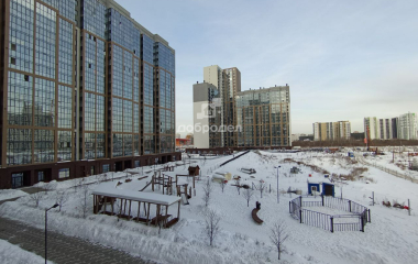 Екатеринбург, ул. Академика Ландау,14