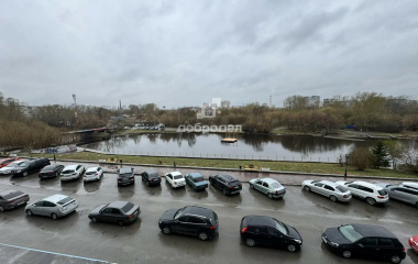 Екатеринбург, ул. Юмашева,11