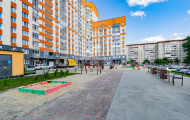 Екатеринбург, ул. Яскина,14/2