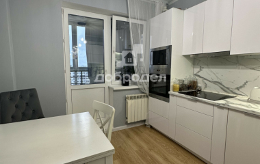 Екатеринбург, ул. Токарей,26