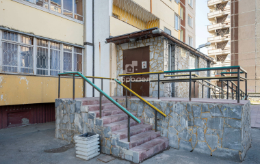 Екатеринбург, ул. 40-летия Комсомола,32а