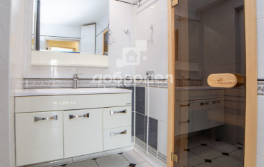 Екатеринбург, ул. Щорса,24