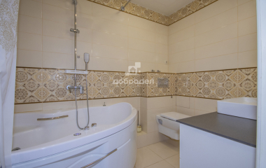 Екатеринбург, ул. Красных командиров,25