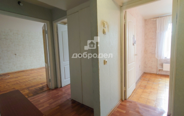 Екатеринбург, б-р. Сиреневый,5
