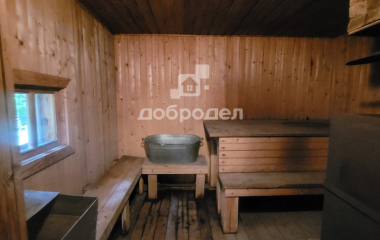 городской округ Среднеуральск, посёлок Мурзинка, ул. Полевая,27