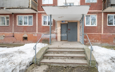 Екатеринбург, ул. Сыромолотова,25