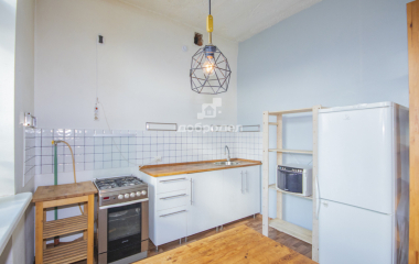 Екатеринбург, пр-кт. Космонавтов,48