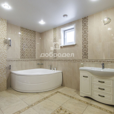 Коттедж | 180.00 м² 51