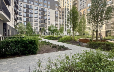 Екатеринбург, ул. Академика Ландау,9