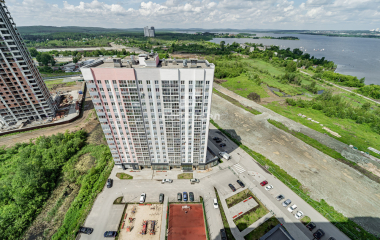 Екатеринбург, ул. Татищева,177