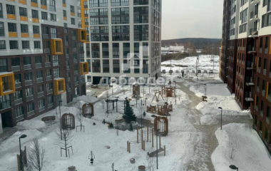 Екатеринбург, ул. Крауля,107/2