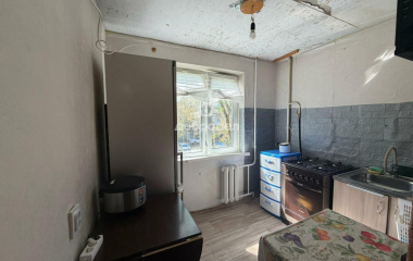 Екатеринбург, ул. 40-летия Октября,82