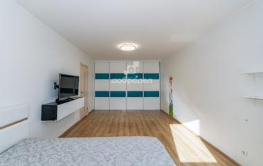 Екатеринбург, ул. Рассветная,8/1