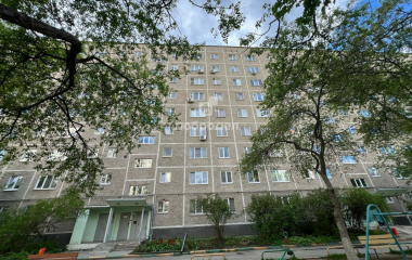 Екатеринбург, ул. Парниковая,1