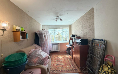 Екатеринбург, ул. 40-летия Октября,82