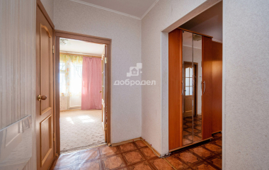 Екатеринбург, ул. 40-летия Комсомола,32а