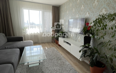 Екатеринбург, ул. Краснолесья,74