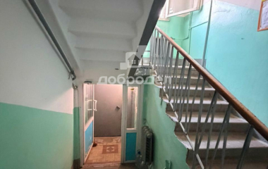 Екатеринбург, ул. 40-летия Октября,82