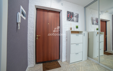 Екатеринбург, ул. Старых Большевиков,3в