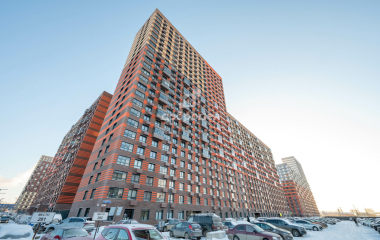 Екатеринбург, пер. Полимерный,11