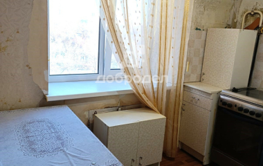 Екатеринбург, ул. Пальмиро Тольятти,24а