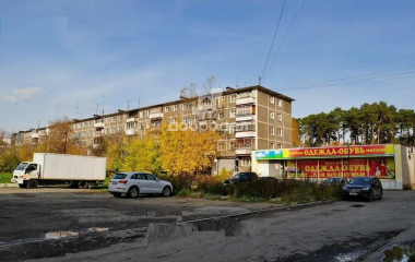 Екатеринбург, ул. Академика Бардина,8
