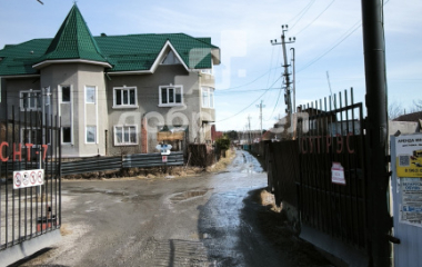 Среднеуральск, проезд. Полевой,1