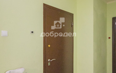 Екатеринбург, ул. Николая Островского,5