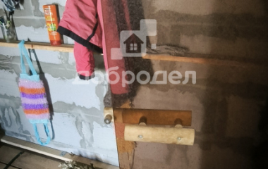 Среднеуральск, проезд. Полевой,1