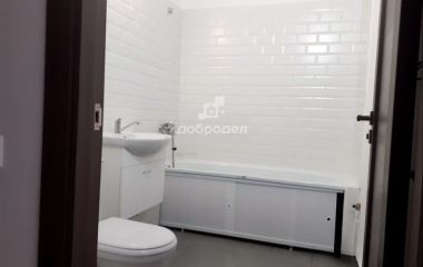 Екатеринбург, ул. Академика Ландау,35