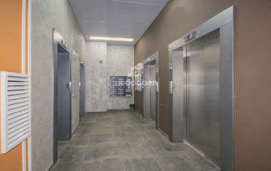 Екатеринбург, ул. Николая Островского,2/2