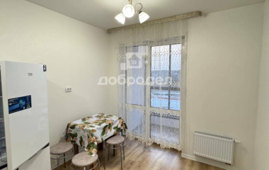 Екатеринбург, ул. Зои Пушкаревой,2