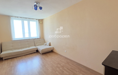 Екатеринбург, ул. Парниковая,6