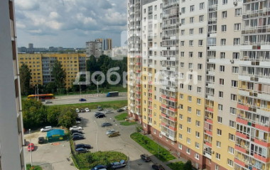 Екатеринбург, ул. Шефская,104