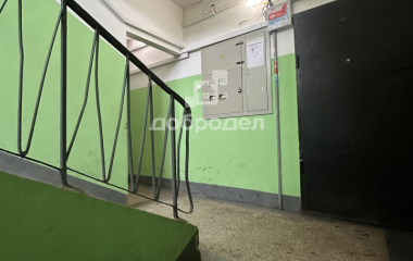 Екатеринбург, б-р. Сиреневый,11