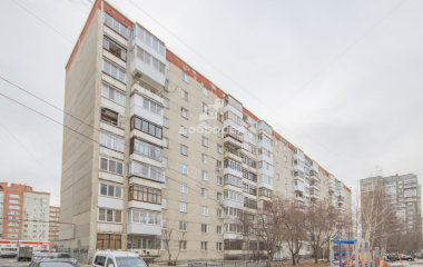 Екатеринбург, ул. Таватуйская,1б