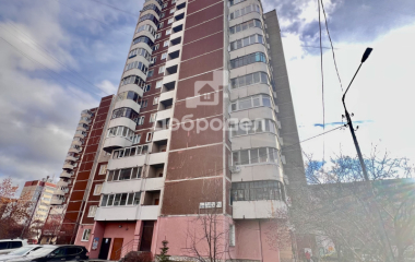 Екатеринбург, ул. Академика Шварца,2/2