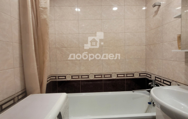 Екатеринбург, ул. Красных командиров,106