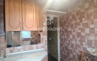 Екатеринбург, ул. Серафимы Дерябиной,49/2