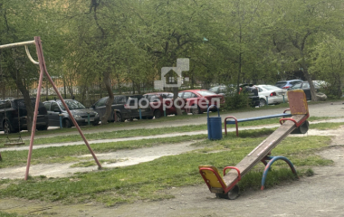 Екатеринбург, ул. Репина,84