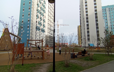 Екатеринбург, ул. 40-летия Комсомола,35
